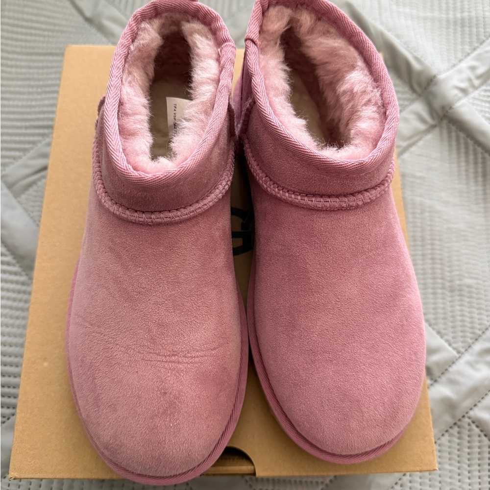 UGG Pink Slippers Cozy Suede Design